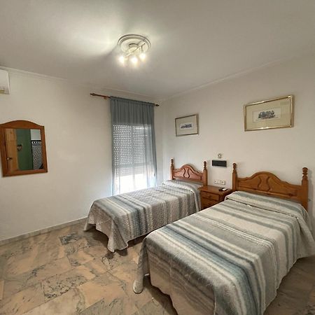 El Ancla Hotel Alcala del Rio Eksteriør billede