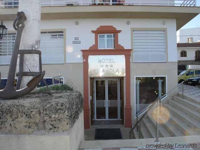 El Ancla Hotel Alcala del Rio Eksteriør billede