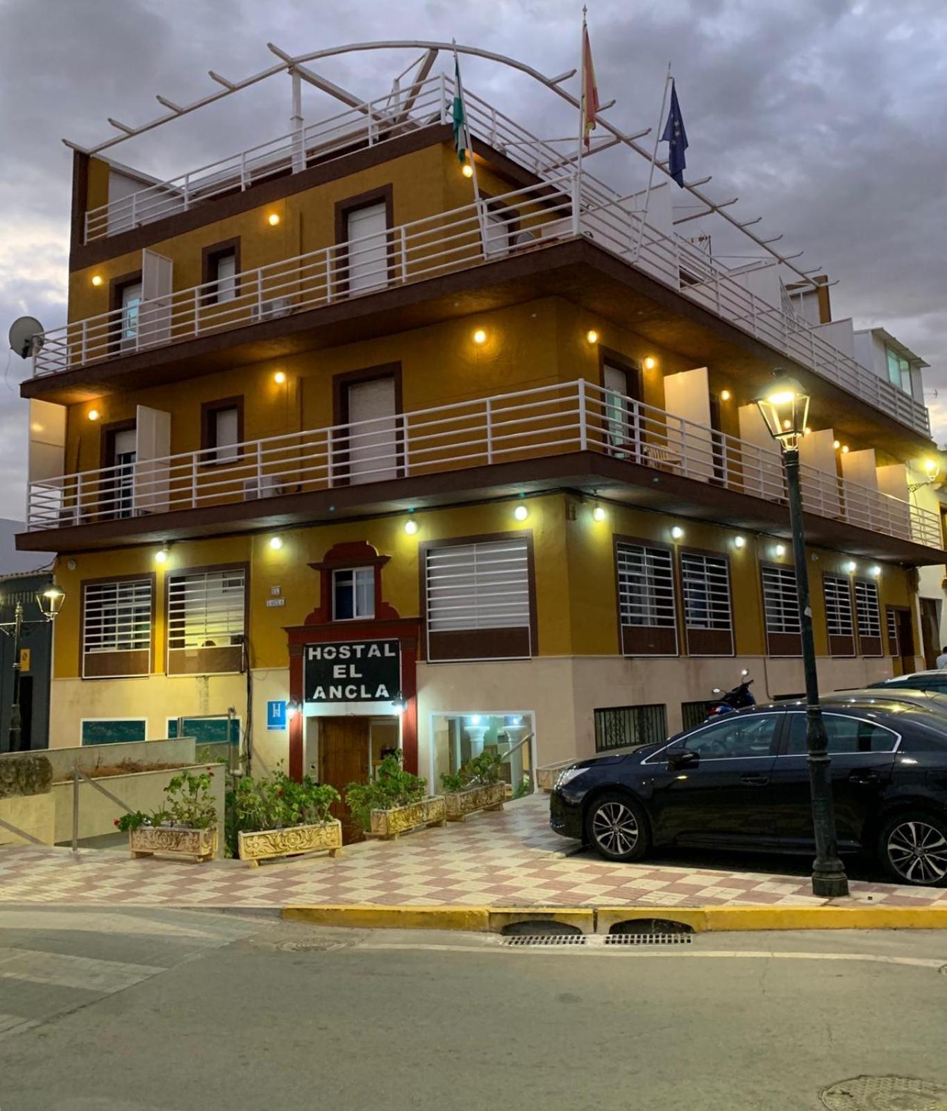 El Ancla Hotel Alcala del Rio Eksteriør billede